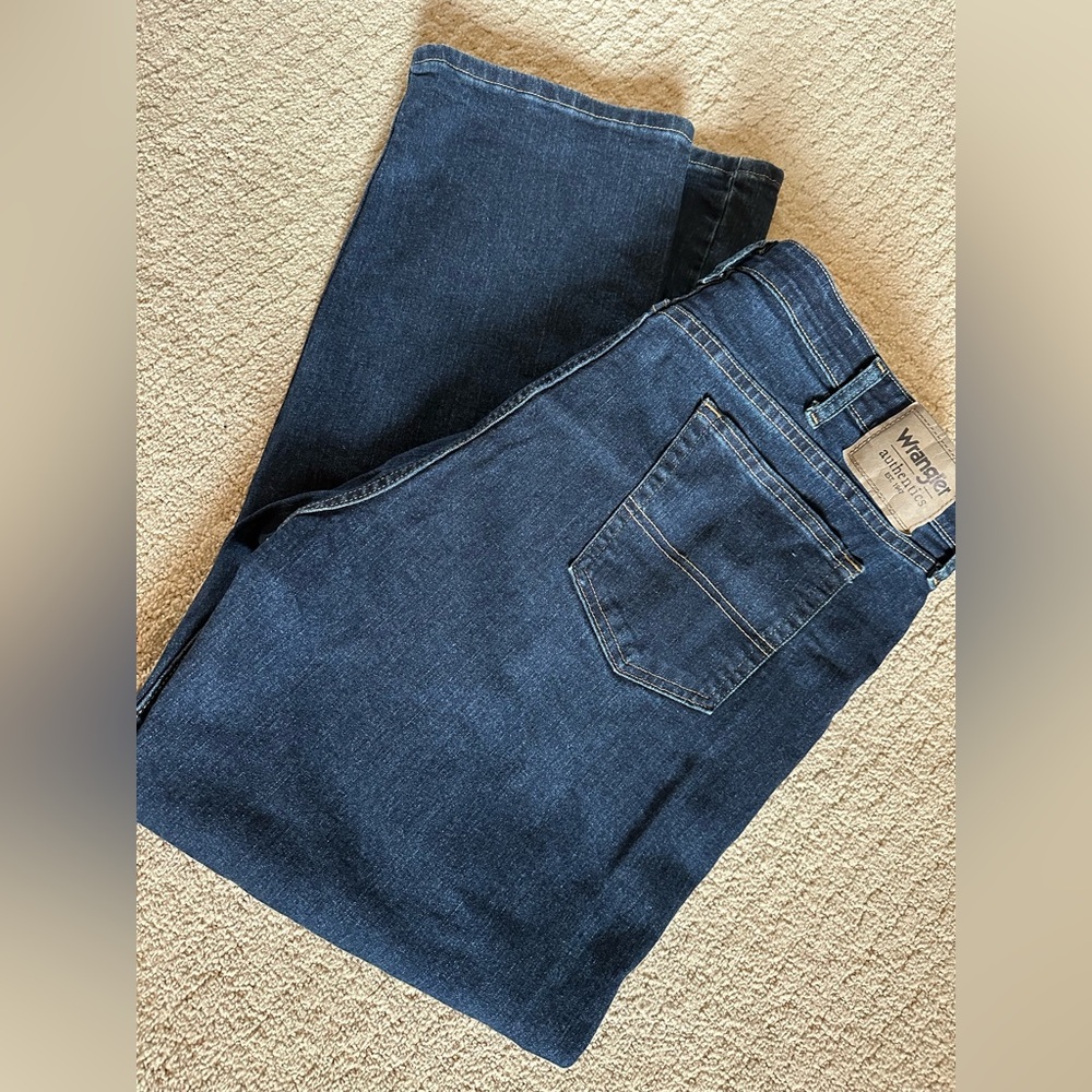 Wrangler Authentics Men's Dark Blue Relaxed Jeans